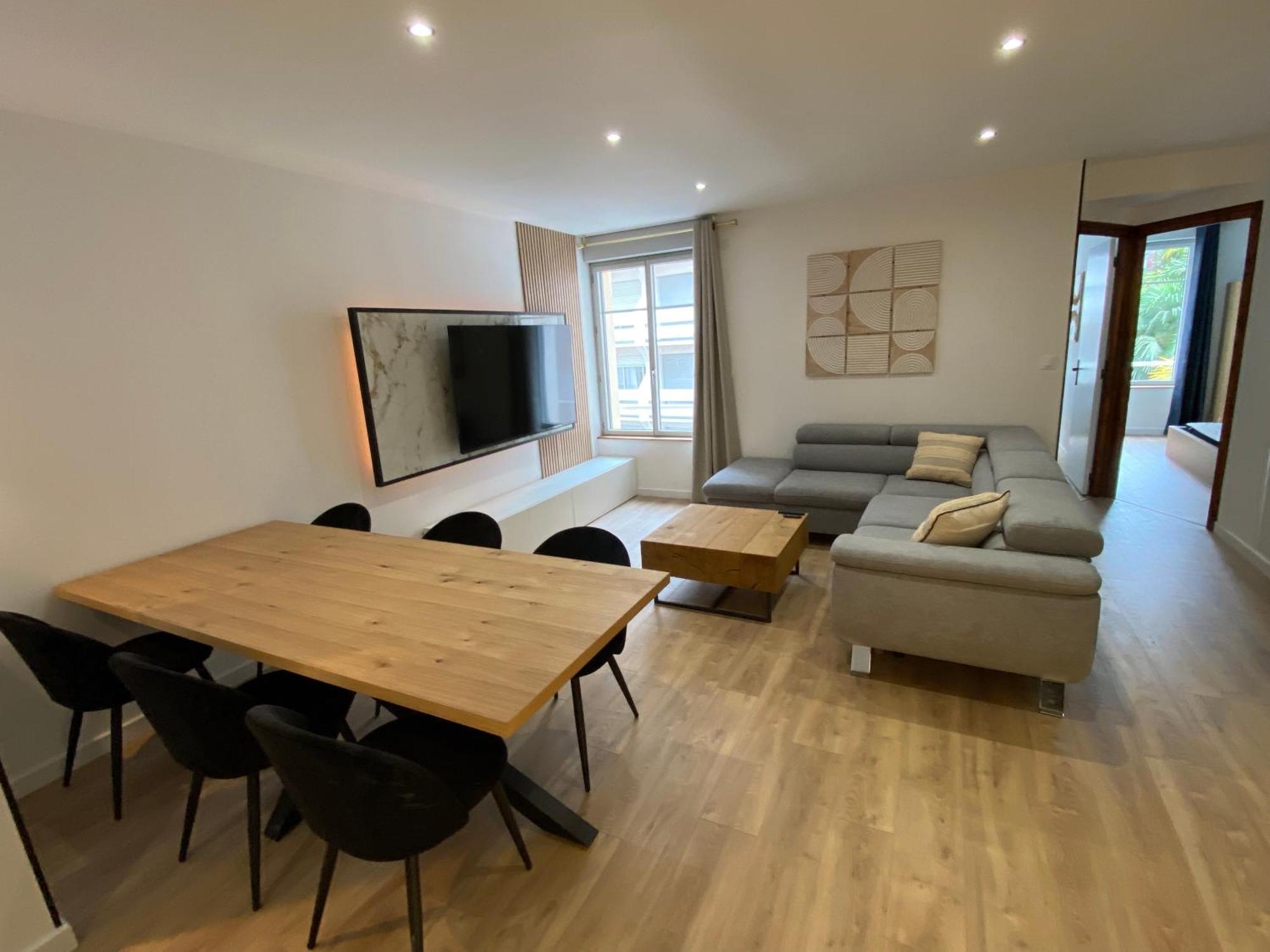 Madonna Elegance, Proche Sanctuaire, 95M2 Lägenhet Lourdes Exteriör bild